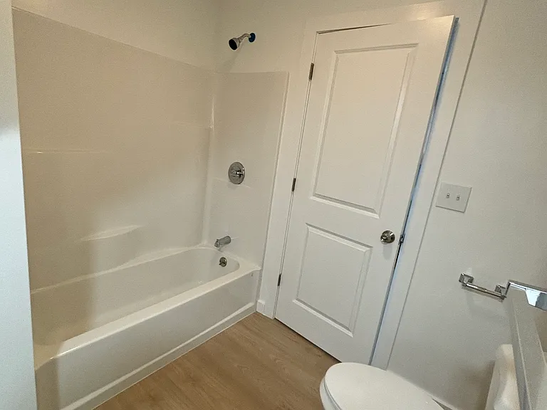 173 High St #15 — Photo 8