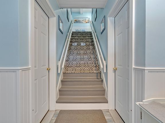 3rd image of 581 Ocean Boulevard #7