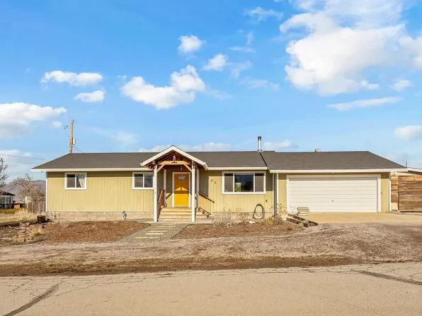 760 E Spiers St, Montague, CA 96064