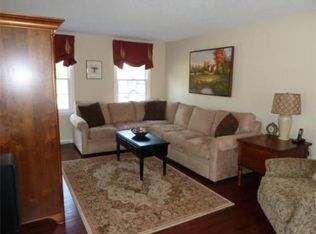 7 Westwind Dr, Methuen, MA 01844