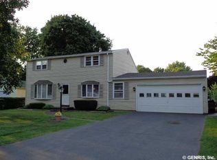 102 Laura Dr, Rochester, NY 14626