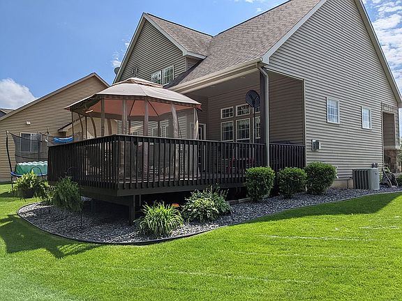 4th image of 16441 Picardie Way