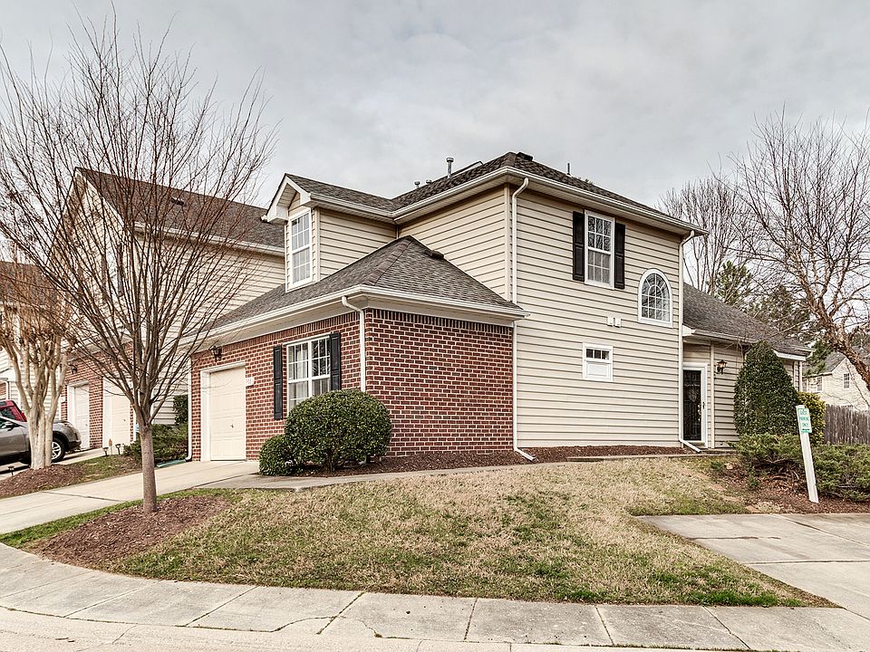 1st image of 3900 Cromwell Ln