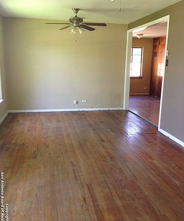 2nd image of 314 Brookview Dr