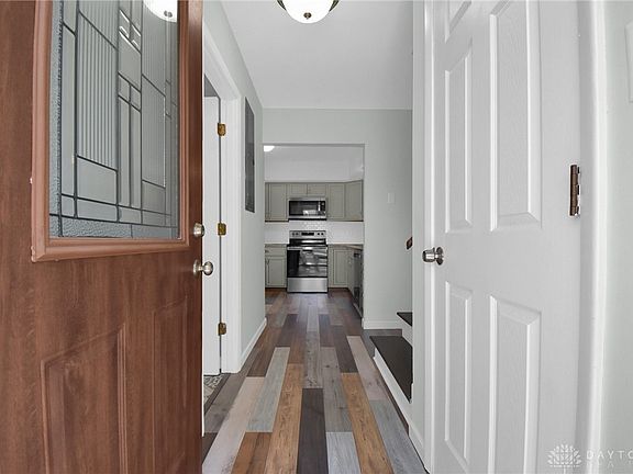 5th image of 82 W Van Lake Dr #4