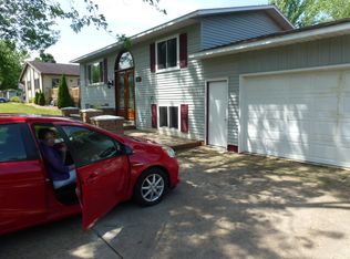 603 Prairie Dr N, Hudson, WI 54016