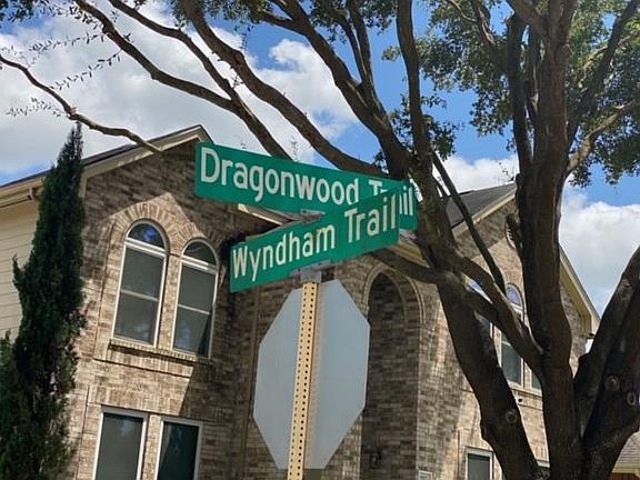 2nd image of 9006 Dragonwood Trl
