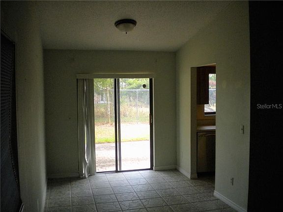 3rd image of 5992 Branch Dr