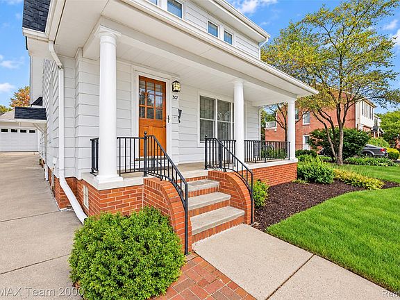 4th image of 307 Tannahill St