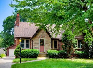 2121 40th St, Des Moines, IA 50310
