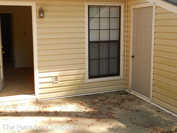 2nd image of 2098 S Sherwood Dr APT A