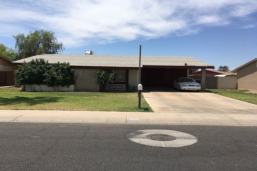 1st image of 8207 W Glenrosa Ave
