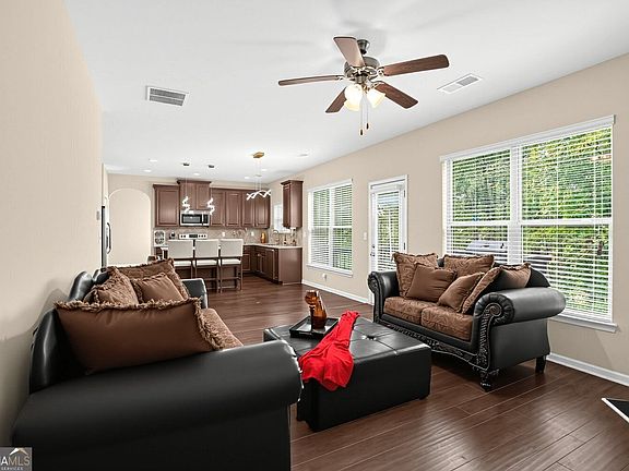 5th image of 9983 Musket Ridge Cir