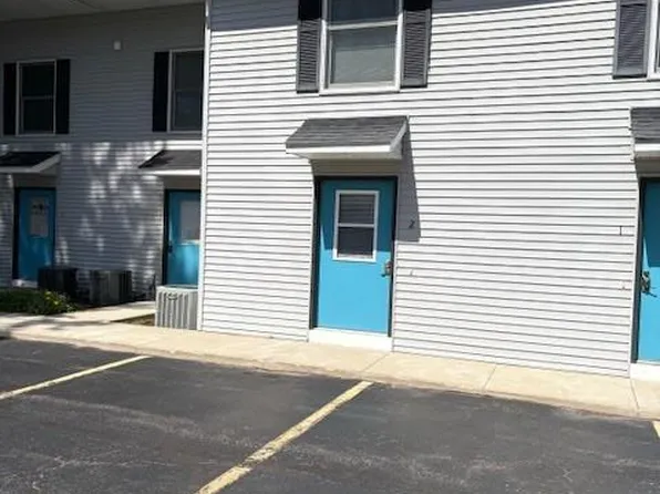 650 Conger St APT 2, South Haven, MI 49090