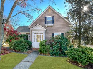33 Doyer Ave, White Plains, NY 10605