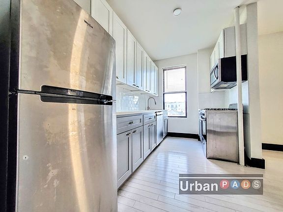 2nd image of 2391 Bedford Ave #5S