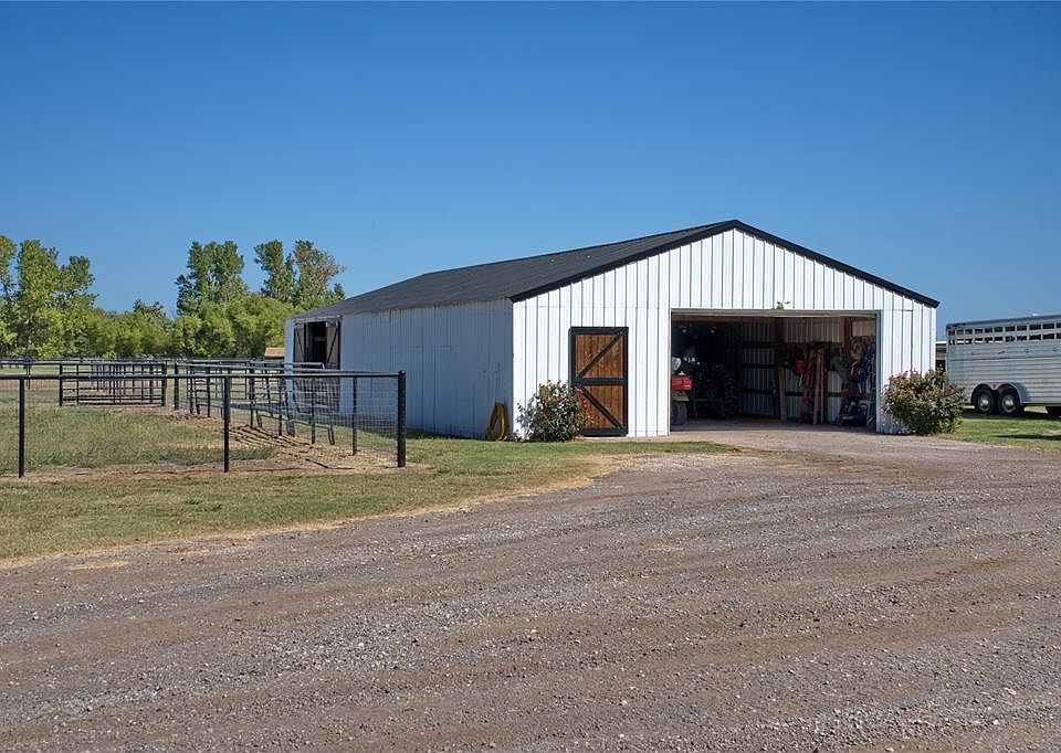 1st image of 3107 60th Ave NW