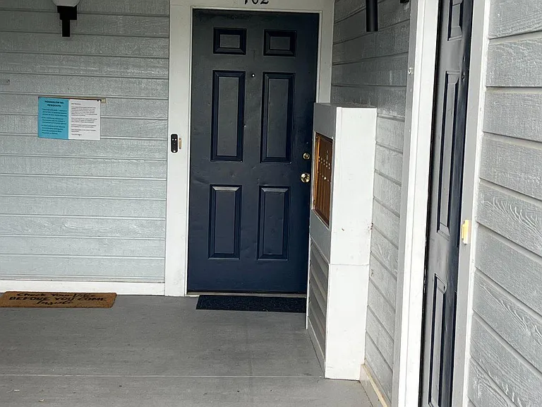 604 Moonglow Rd #102 — Photo 2