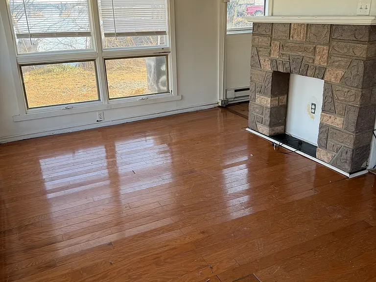 2 Wilton Cir #2 — Photo 5