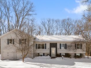 23 Versailles Road, Lisbon, CT 06351