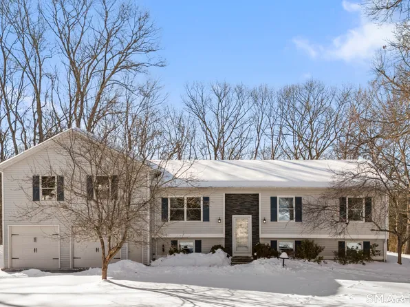 23 Versailles Road, Lisbon, CT 06351