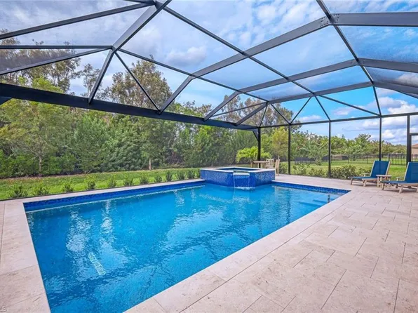 3152 Royal Gardens AVE, FORT MYERS, FL 33916