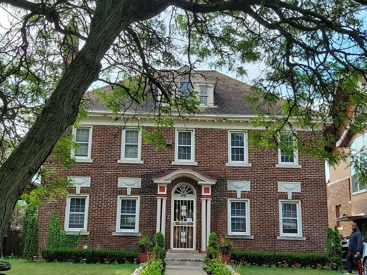 151 Atkinson St photo 1