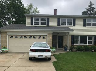 1507 W Golf Rd, Mount Prospect, IL 60056