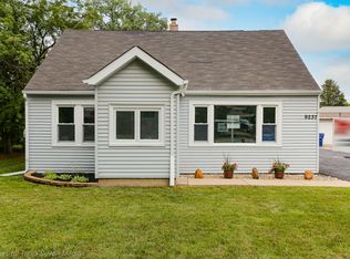 9237 Ridgeland Ave, Oak Lawn, IL 60453