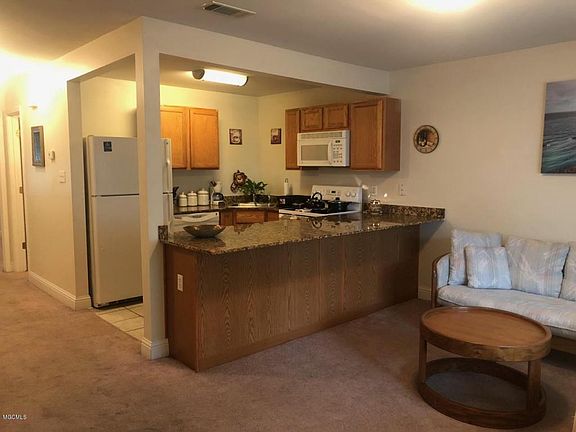 3rd image of 1664 Beach Blvd #161