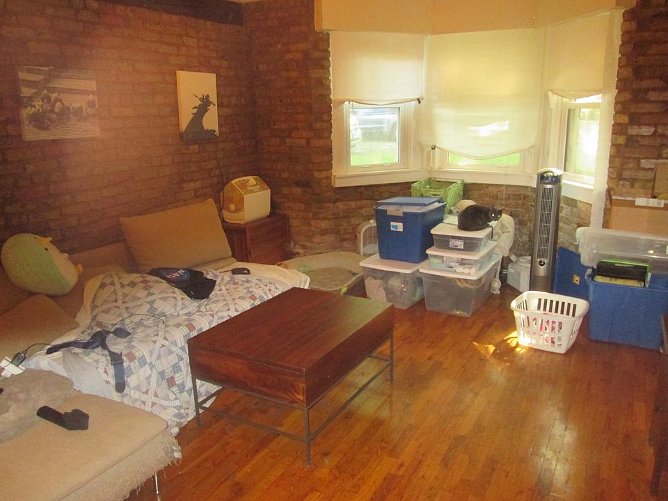 1st image of 2738 N Wilton Ave
