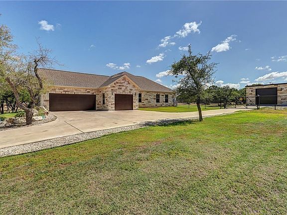 2nd image of 133 Sunrise Cir