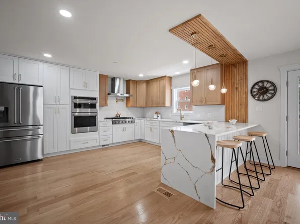 2831 Otis St NE, Washington, DC 20018