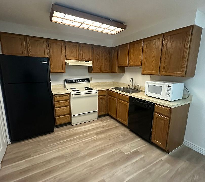 1st image of 4748 S Burch Creek Dr