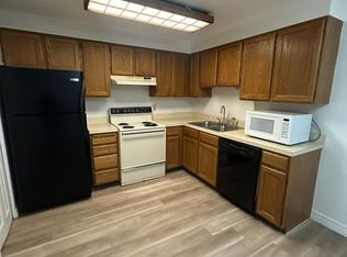4748 S Burch Creek Dr, South Ogden, UT 84403
