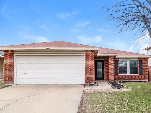 5224 Bedfordshire Dr, Fort Worth, TX 76135