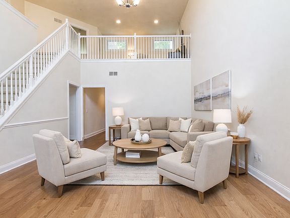 5th image of 3024 N Spurway Dr #13