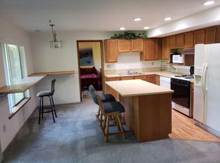 7325 E Heather Way #1, Everett, WA 98203