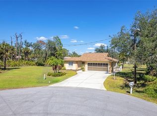 102 Rebel Ct, Rotonda West, FL 33947