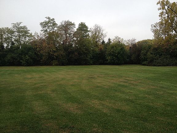 4th image of 8105 W 131st St