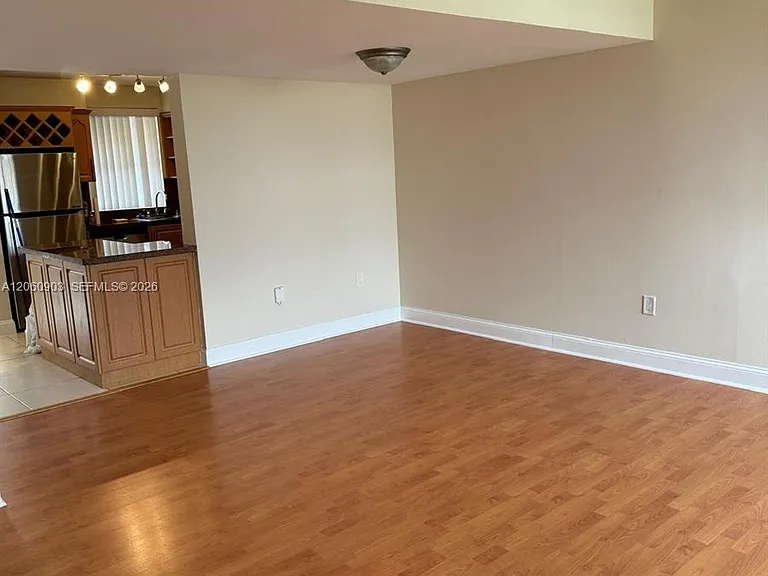 6045 NW 186th St #309 — Photo 7