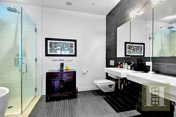 Rented by Halstead Real Estate | media 16