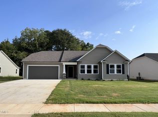 47 Oakfield Trace Dr, Four Oaks, NC 27524