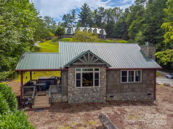 55 Smoky Ridge Rd, Bryson City, NC 28713