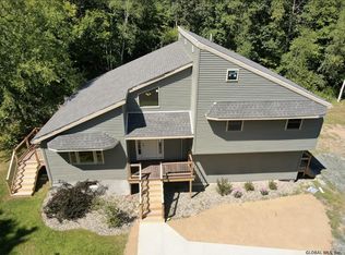 49 Locksmith Way, Sand Lake, NY 12153