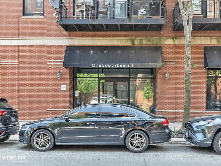1 S Leavitt St #210 — Photo 26
