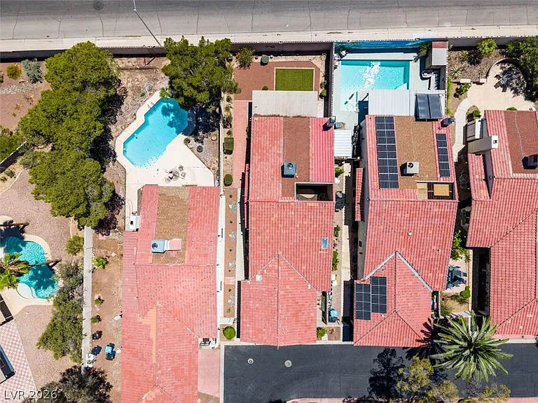 2587 Swan Ln — Photo 34