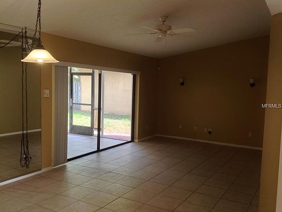 4th image of 3185 Cypress Green Dr