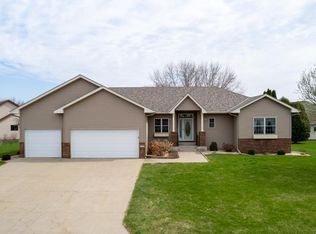 1010 Safari Way, Lake City, MN 55041