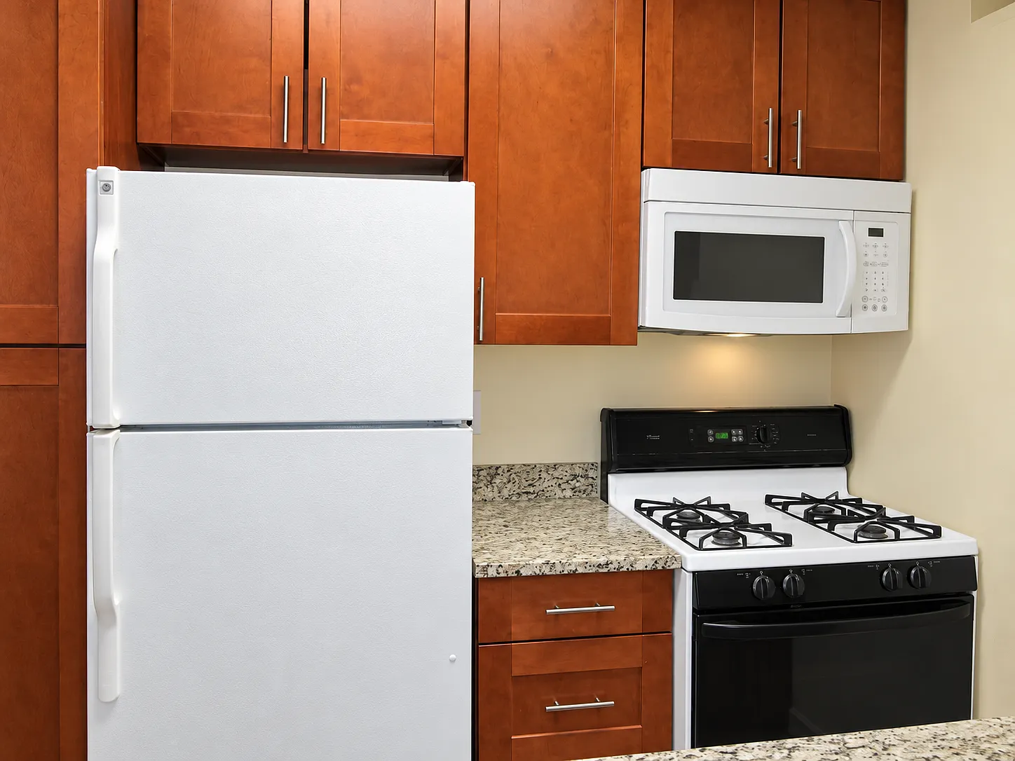 11801 Rockville Pike — Photo 3